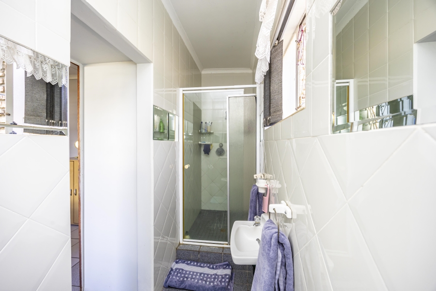 3 Bedroom Property for Sale in Amalinda North Eastern Cape